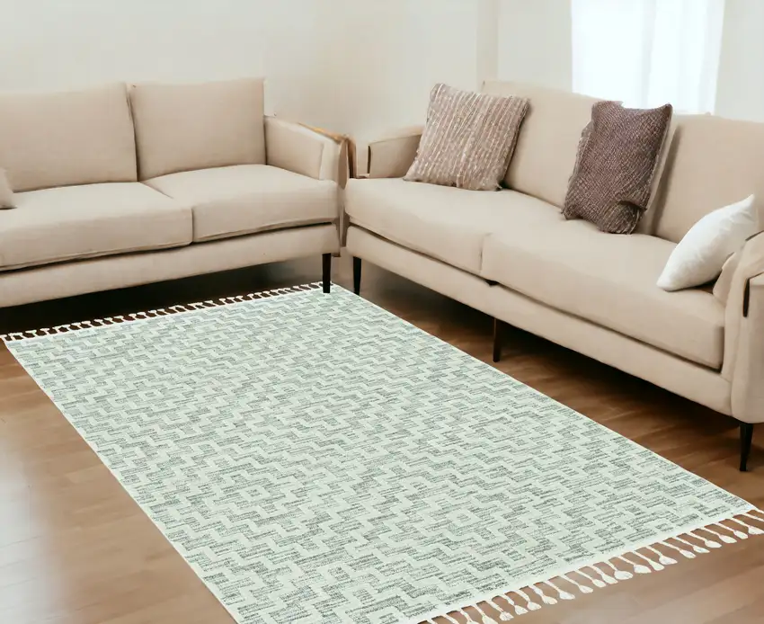 5'X8' Ivory Grey Machine Woven Geometric With Fringe Indoor Area Rug Photo 1