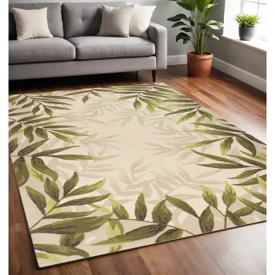 Ivory And Green Wool Botanical Leaves Hand Tufted Area Rug Photo 1