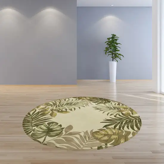 8' Ivory And Green Wool Botanical Leaves Hand Tufted Round Rug Photo 7
