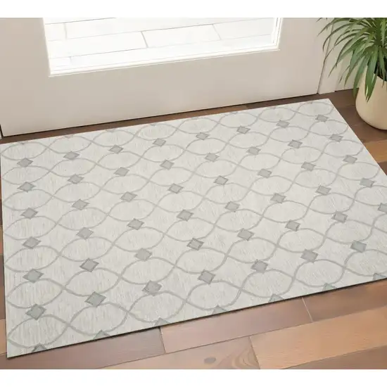 Ivory And Gray Wool Ogee Hand Tufted Area Rug Photo 1