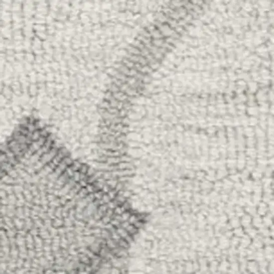 Ivory And Gray Wool Ogee Hand Tufted Area Rug Photo 4