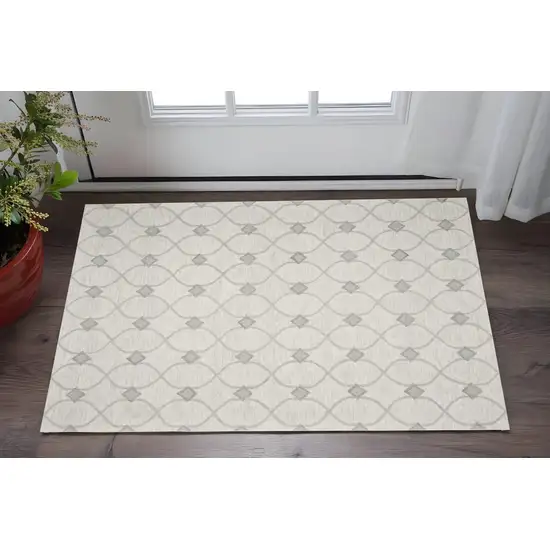Ivory And Gray Wool Ogee Hand Tufted Area Rug Photo 1