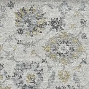Photo of Ivory Hand Tufted Space Dyed Floral Traditional Indoor Area Rug