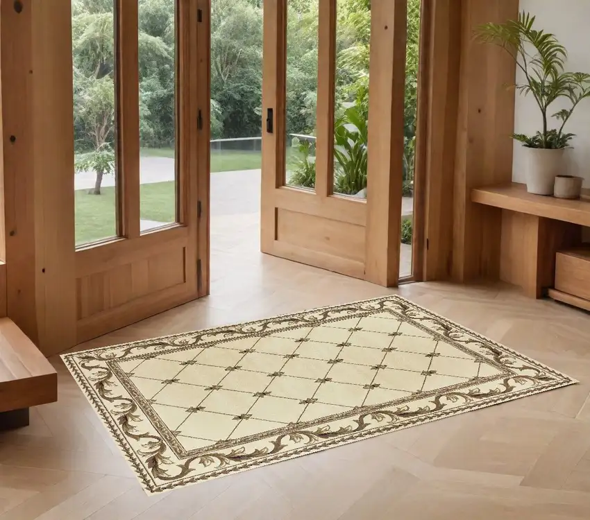 3'X5' Ivory Machine Woven Hand Carved Fleur De Lis Indoor Area Rug Photo 1