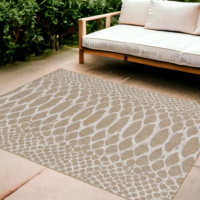 Ivory Abstract Indoor Outdoor Area Rug Photo 1
