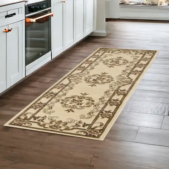 2' X 8' Ivory Medallion Runner Rug Photo 1