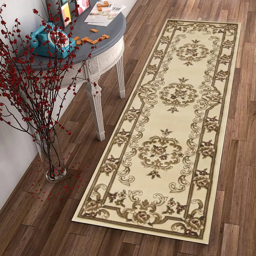 Ivory Medallion Runner Rug Photo 6