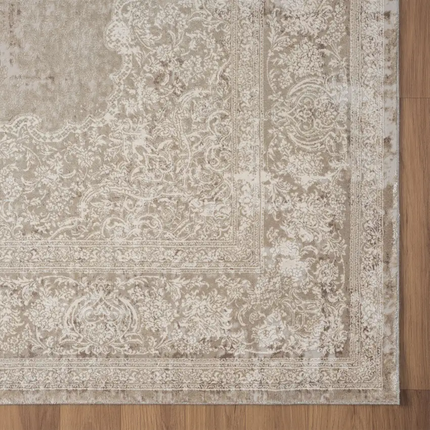 Ivory Medallion Runner Rug Photo 4