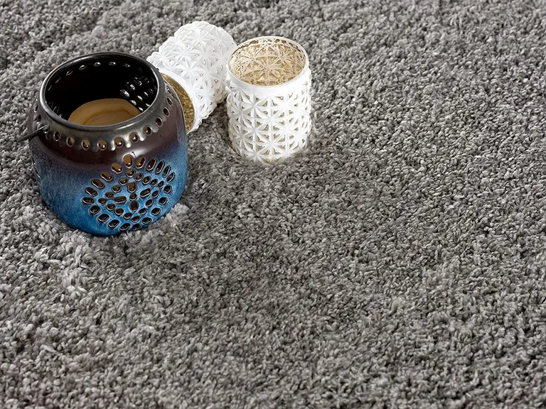 Ivory Modern Solid Shag Area Rug Photo 4