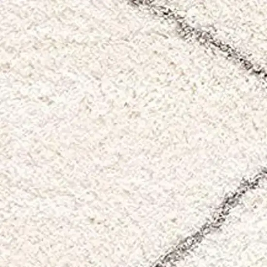 Ivory Modern Uneven Lattice Area Rug Photo 6