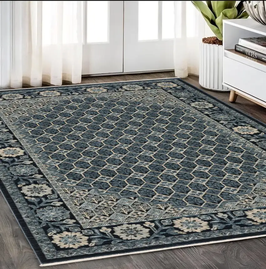 Ivory Oriental Area Rug With Fringe Photo 1