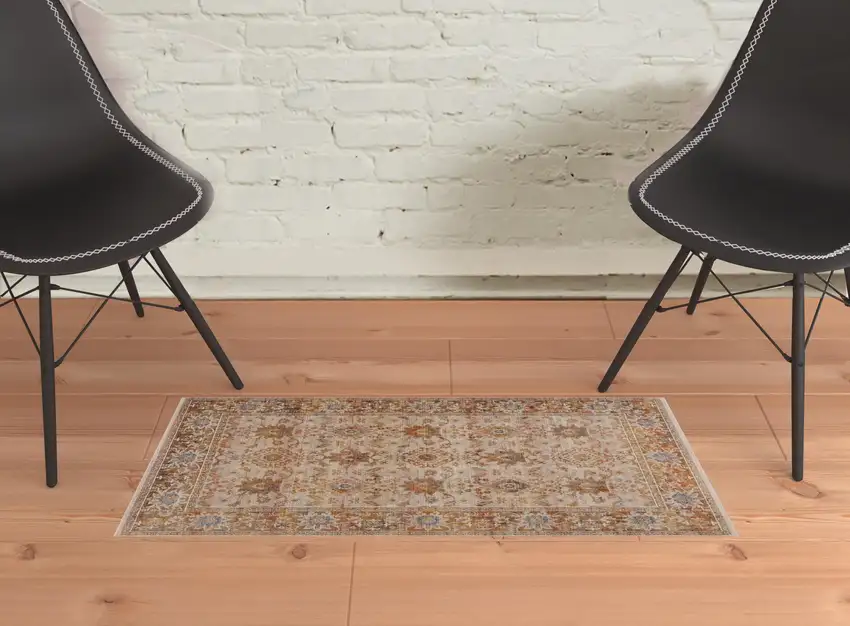 Ivory Oriental Area Rug Photo 2
