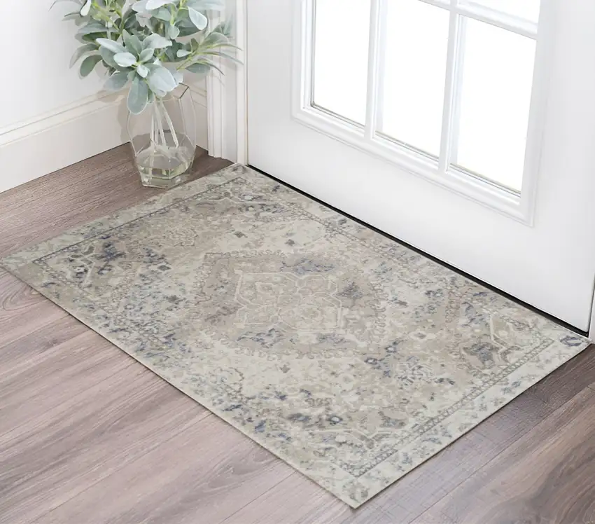 Ivory Oriental Distressed Area Rug Photo 1