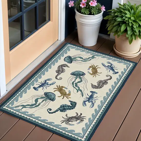 Ivory Abstract Handmade Indoor Outdoor Area Rug Photo 1
