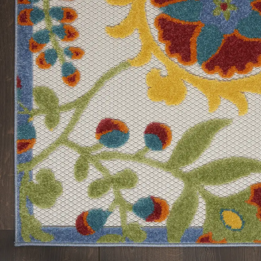 Green And Ivory Indoor Outdoor Area Rug Photo 6