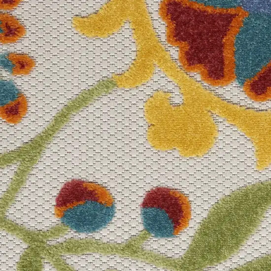 Green And Ivory Indoor Outdoor Area Rug Photo 9