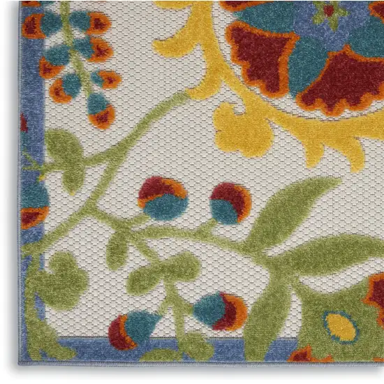 Green And Ivory Indoor Outdoor Area Rug Photo 5