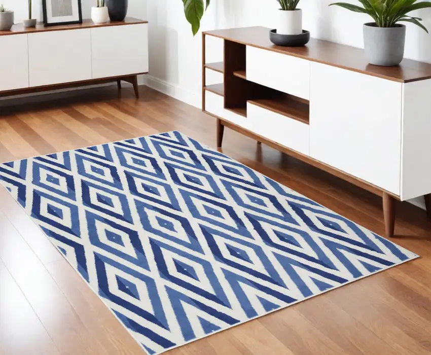 Blue And Ivory Geometric Dhurrie Area Rug Photo 1
