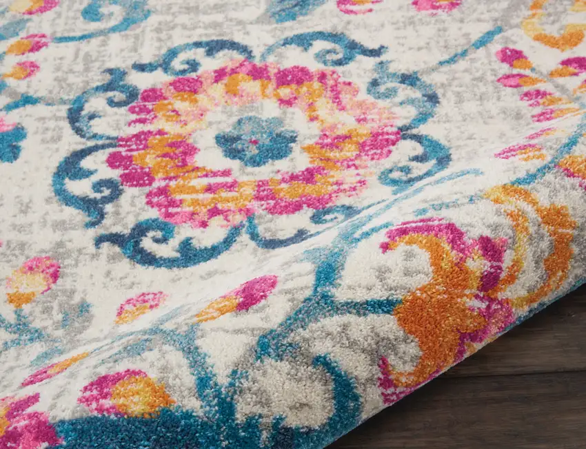 Ivory Floral Dhurrie Area Rug Photo 3