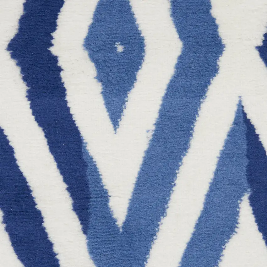 Ivory and Blue Geometric Area Rug Photo 8