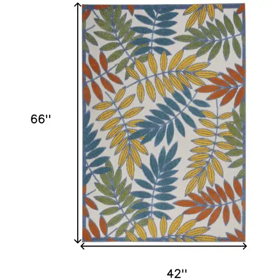 Green And Ivory Floral Indoor Outdoor Area Rug Photo 9