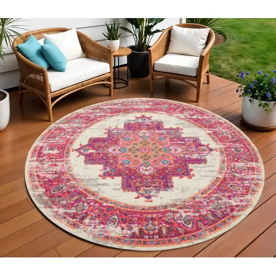 5' Ivory And Fuchsia Oriental Distressed Round Rug Photo 1