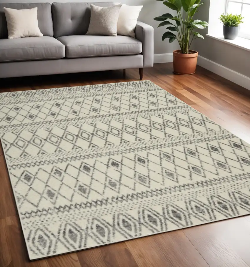 Gray And Ivory Geometric Area Rug Photo 2