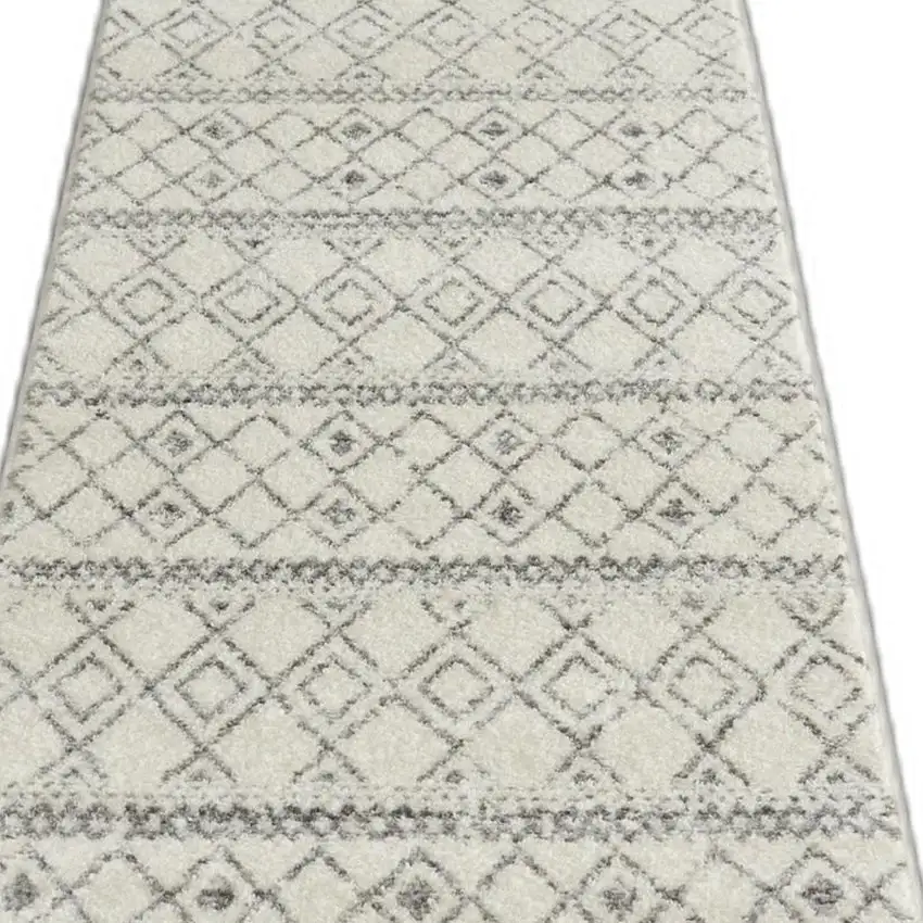 Ivory and Gray Berber Pattern Runner Rug Photo 8