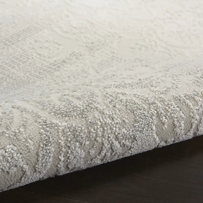 Ivory and Gray Damask Distressed Non Skid Area Rug Photo 5