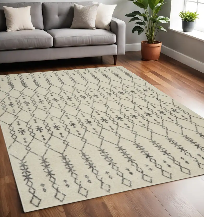 Gray And Ivory Geometric Distressed Area Rug Photo 2
