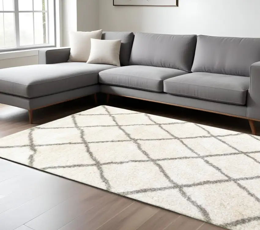 Ivory And Gray Geometric Lattice Area Rug Photo 1