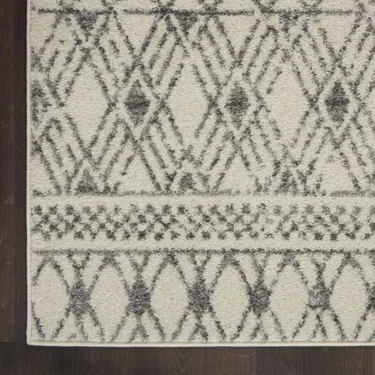 Ivory and Gray Geometric Runner Rug Photo 3