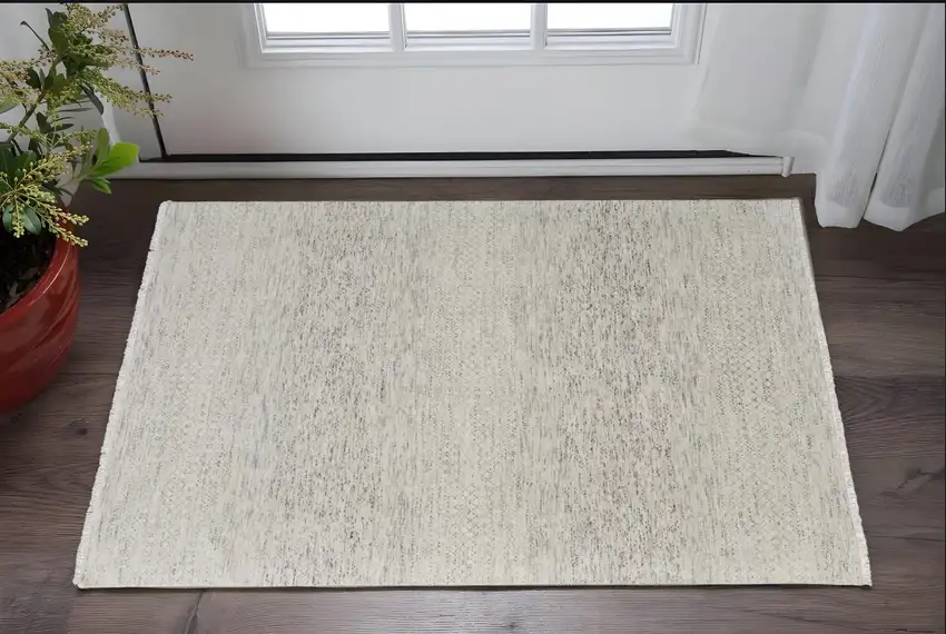 Ivory and Gray Wool Hand Knotted Area Rug With Fringe Photo 1