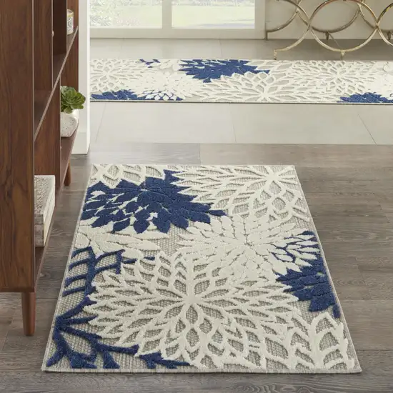 Ivory And Blue Indoor Outdoor Area Rug Photo 4