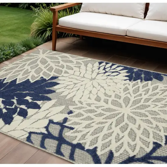 Ivory And Blue Indoor Outdoor Area Rug Photo 1