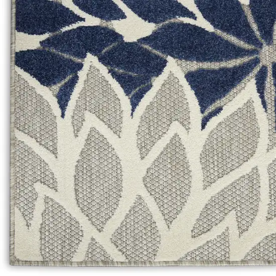 8' Ivory And Blue Indoor Outdoor Area Rug Photo 9