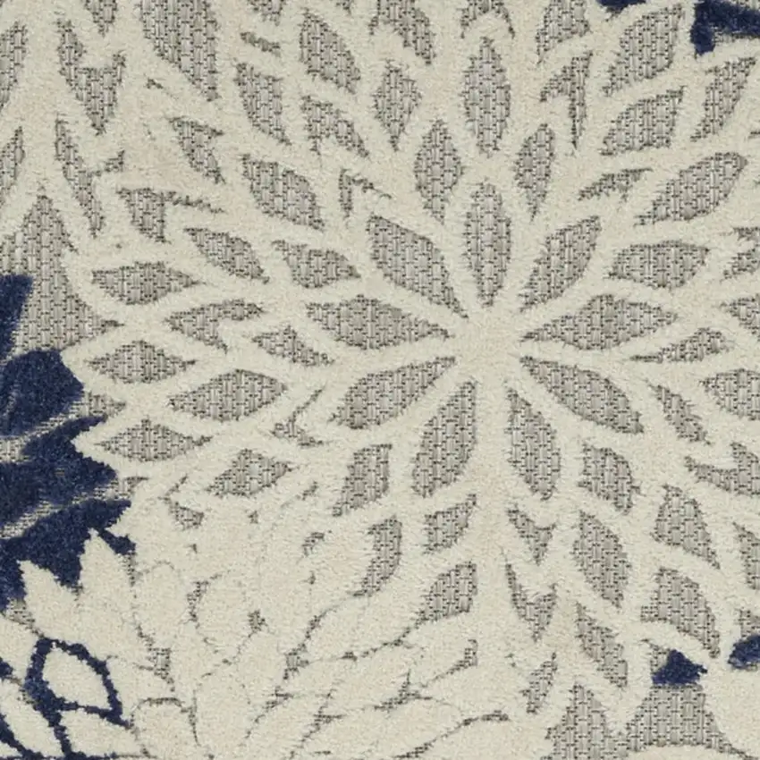 8' Ivory And Blue Indoor Outdoor Area Rug Photo 3