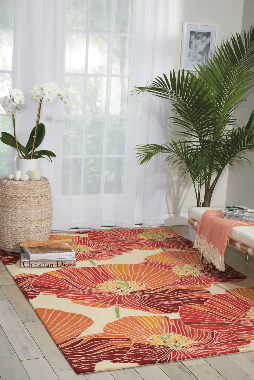 Ivory and Sunset Floral Hand Hooked Area Rug Photo 4