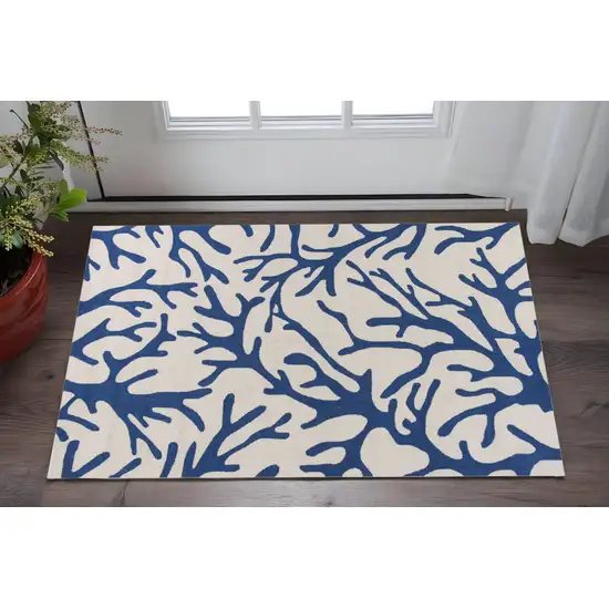 Ivory and Blue Coral Hand Hooked Area Rug Photo 1