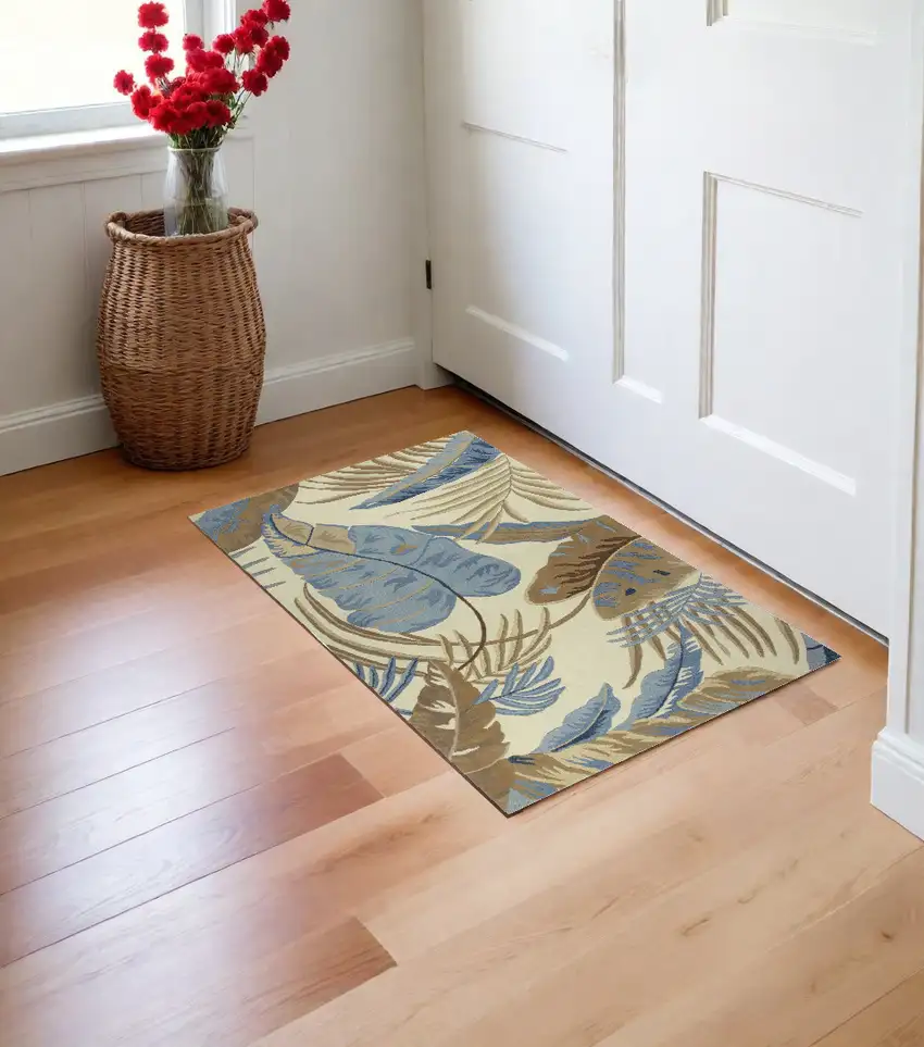 Ivory Or Blue Leaves Wool Area Rug Photo 2