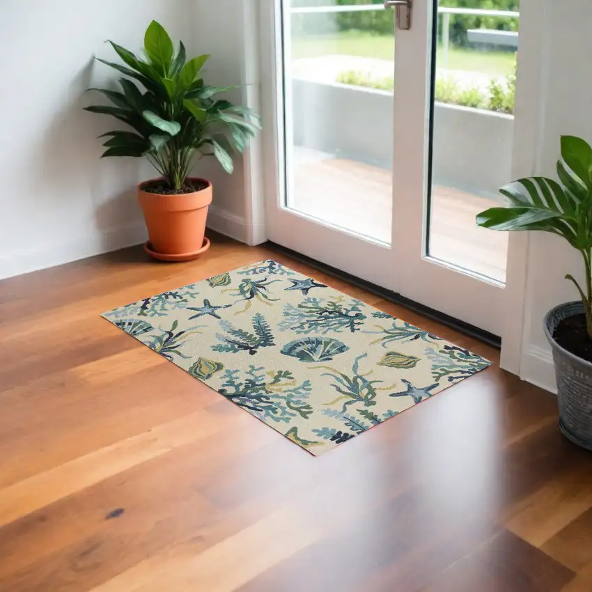 Ivory and Blue Seashell and Coral Hand Tufted Area Rug Photo 1