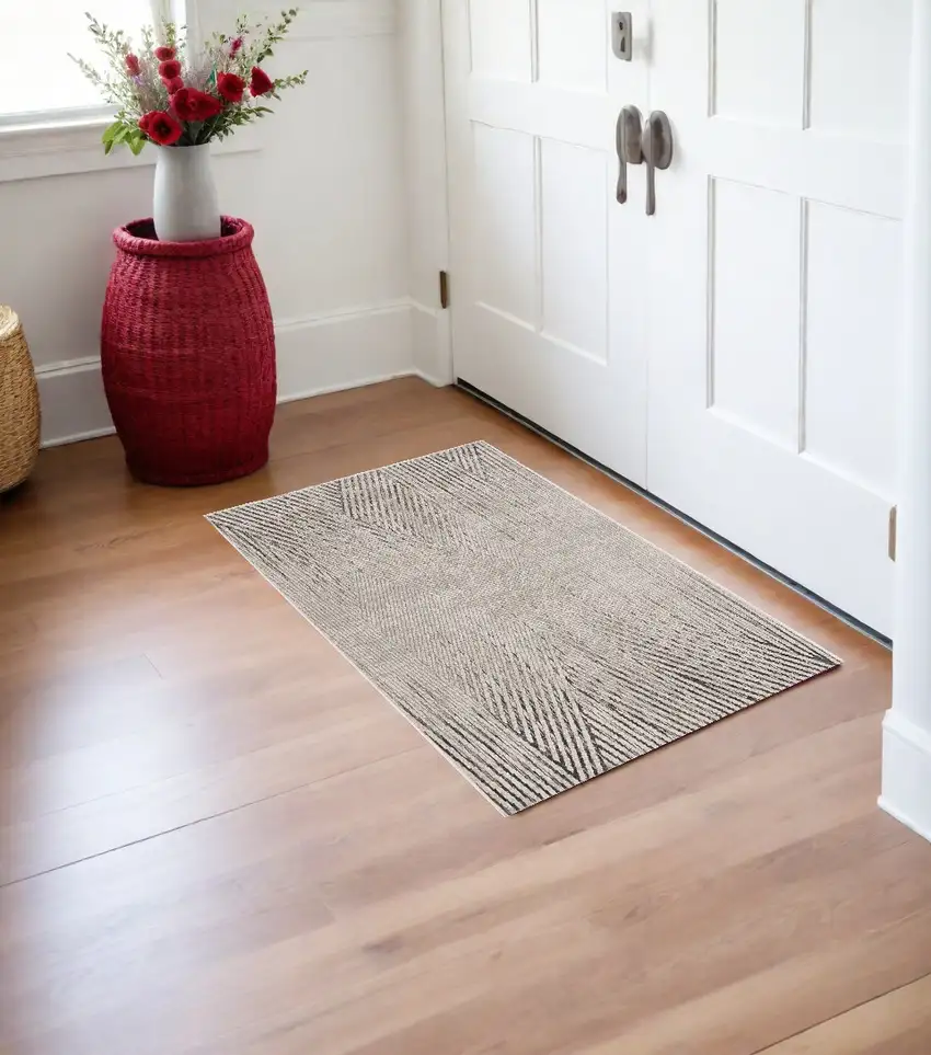 Ivory Or Grey Geometric Lines Area Rug Photo 1
