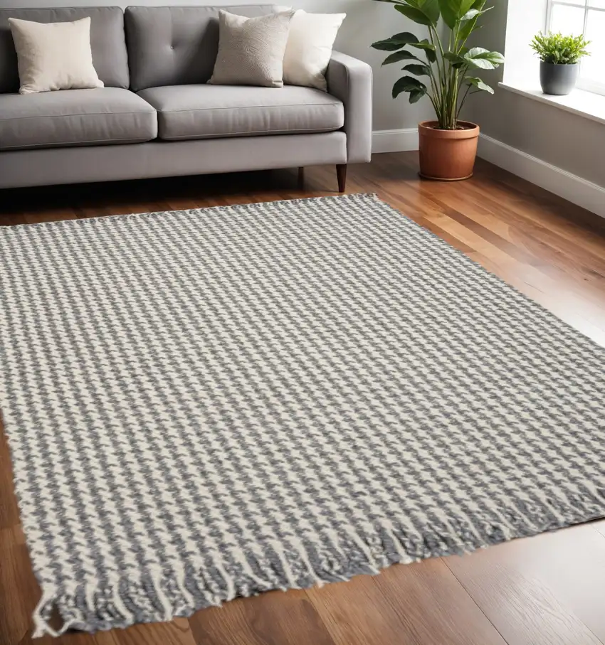 Ivory And Gray Wool Houndstooth Hand Woven Area Rug With Fringe Photo 1