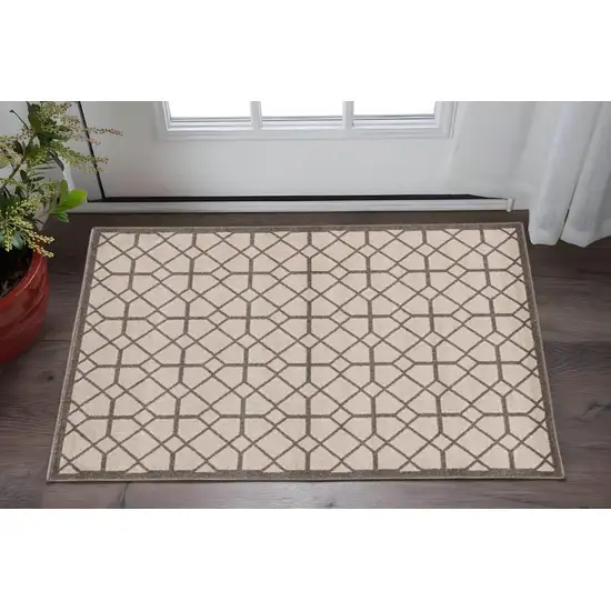 Ivory Or Grey Polypropylene Rug Photo 1