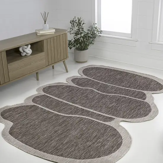 Light Brown And Beige Medallion Indoor Outdoor Area Rug Photo 6