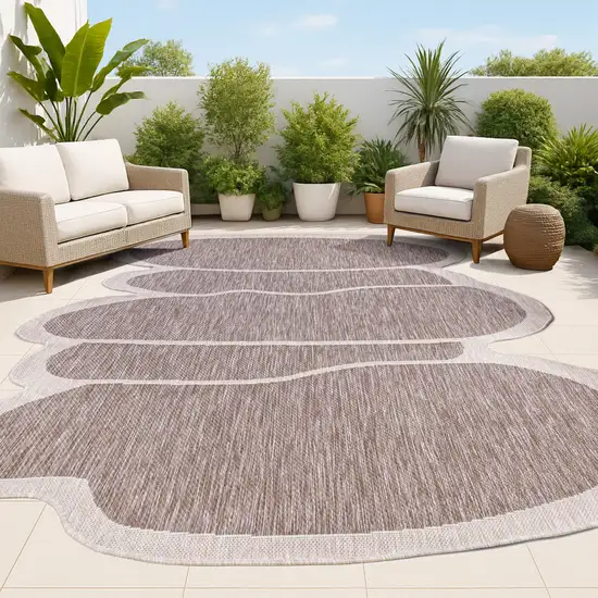 Light Brown And Beige Medallion Indoor Outdoor Area Rug Photo 4