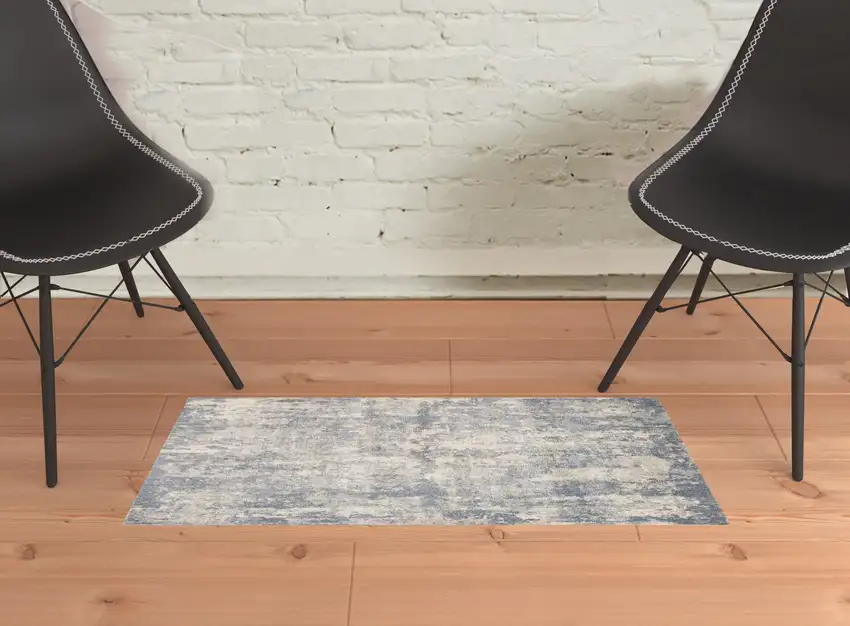 Light Gray Abstract Power Loom Area Rug Photo 2