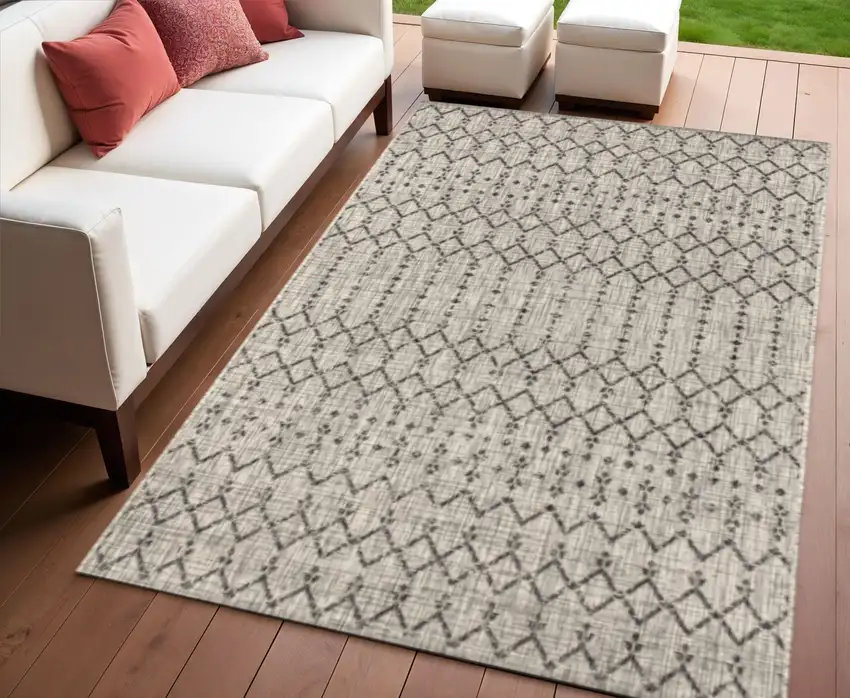 Light Gray And Black Trellis Indoor Outdoor Area Rug Photo 1