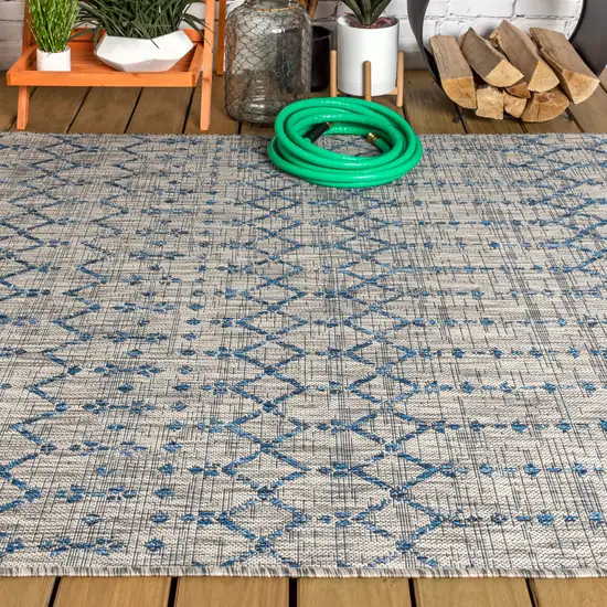 Light Gray And Navy Blue Trellis Indoor Outdoor Area Rug Photo 7