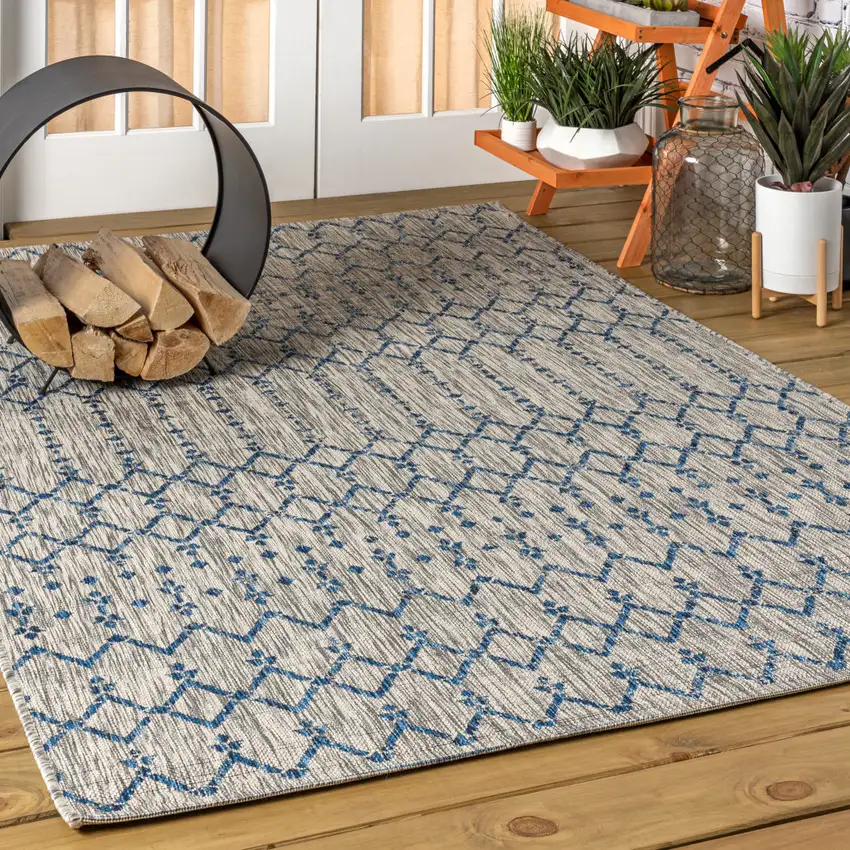 Light Gray And Navy Blue Trellis Indoor Outdoor Area Rug Photo 5